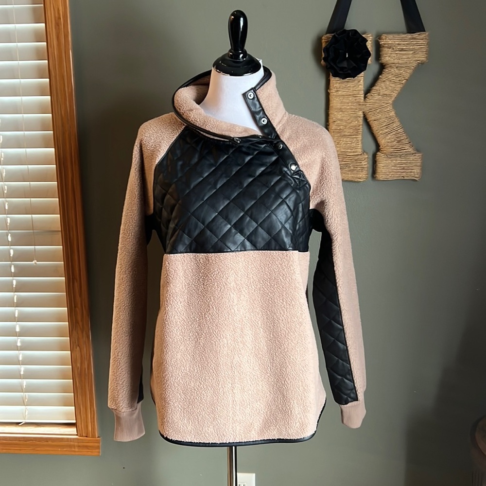 Abercrombie snap neck pullover BNWT